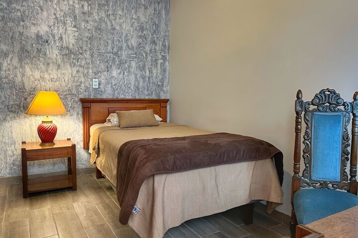 Room 7 of 23