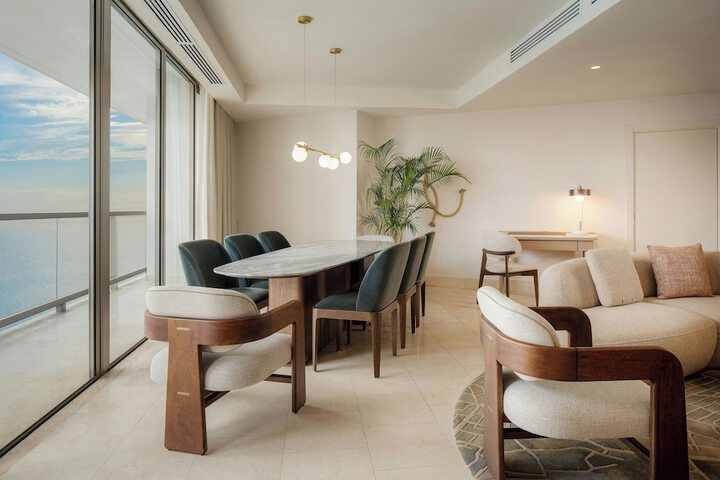 Room 42 of 155