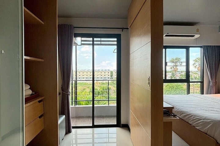 Room 50 of 101