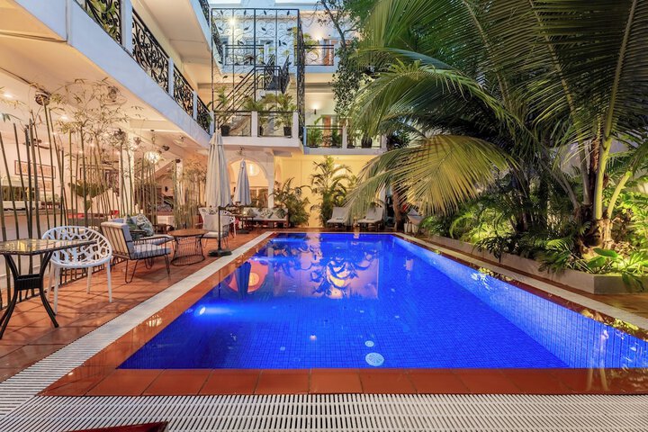 Pool 47 of 56