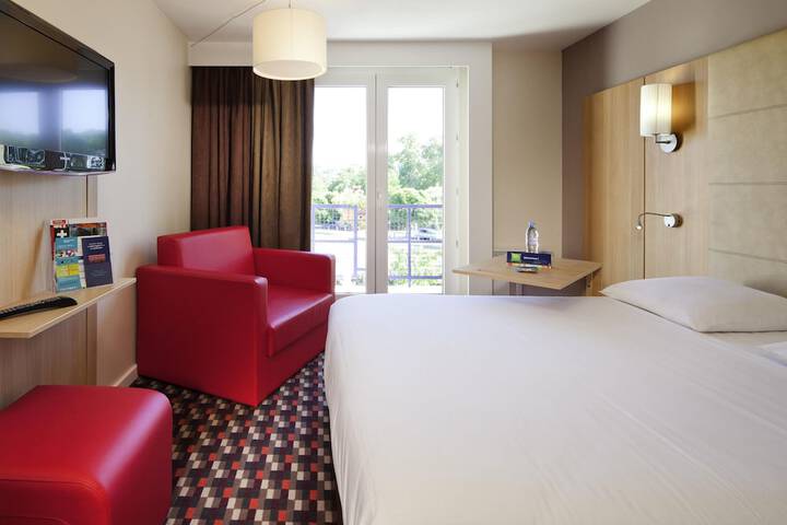 Room 14 of 59