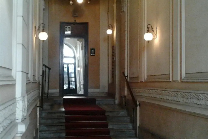 Room 21 of 24