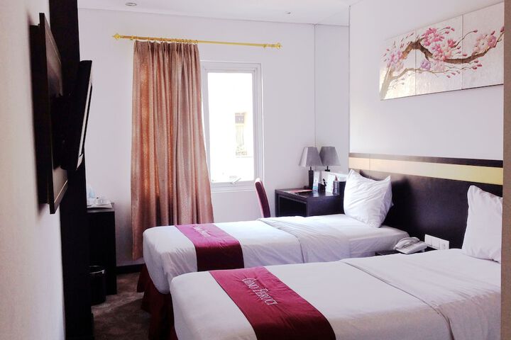 Room 7 of 39