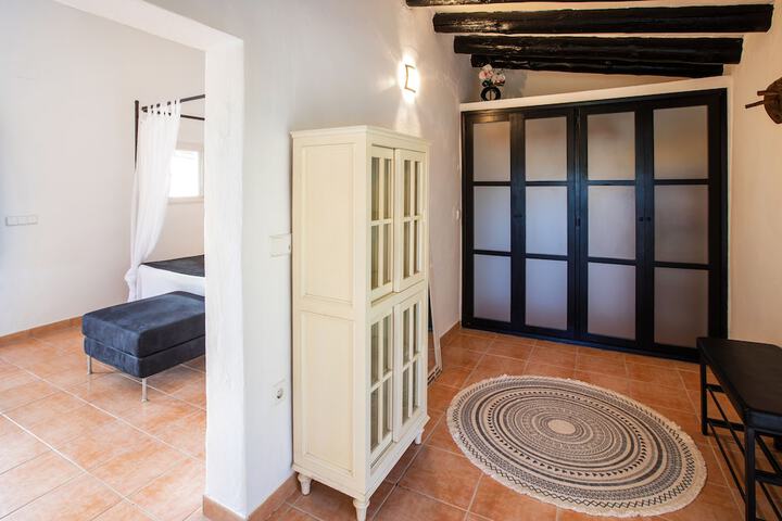 Room 20 of 80