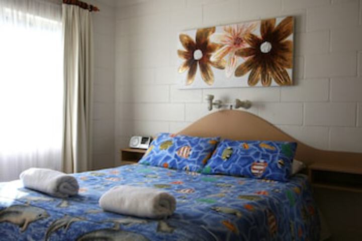 Room 22 of 120