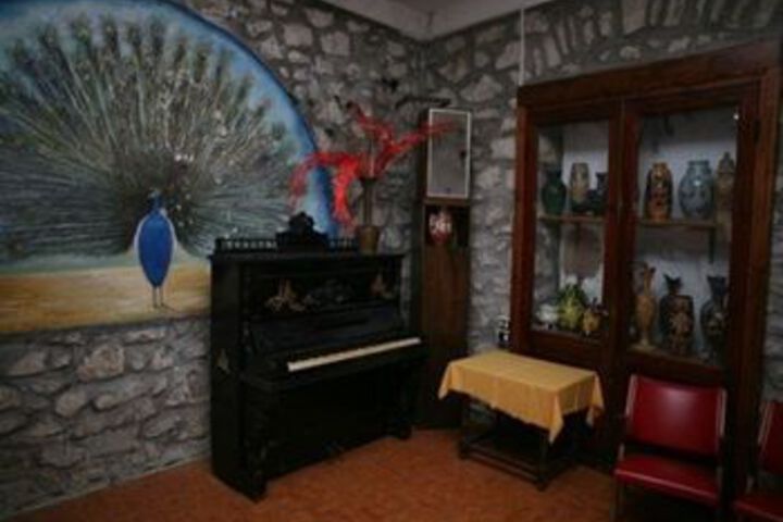 Hotel Interior 19 of 33