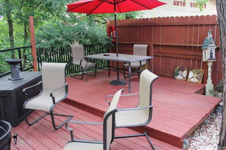 Property Grounds 195 of 219