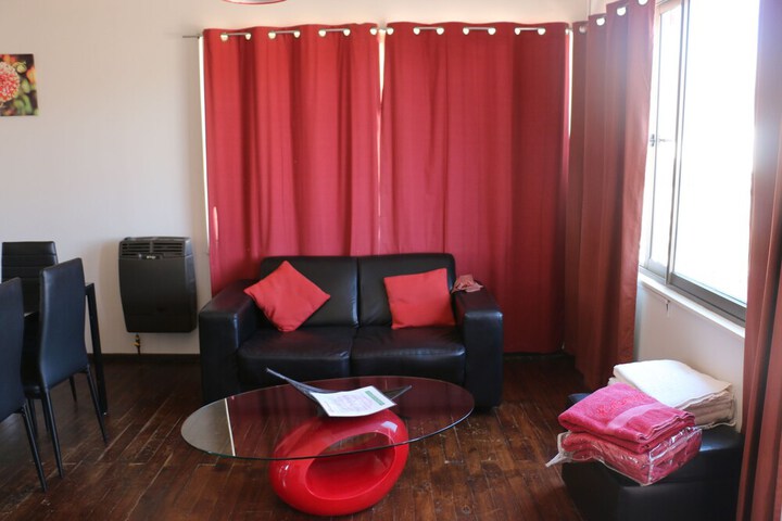 Room 2 of 41