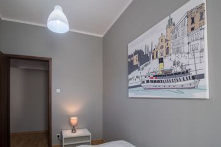 Room 34 of 73