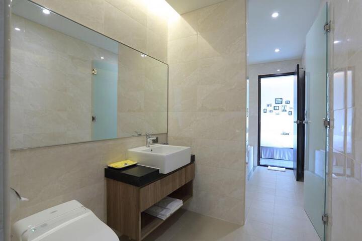 MINGLI HOTEL