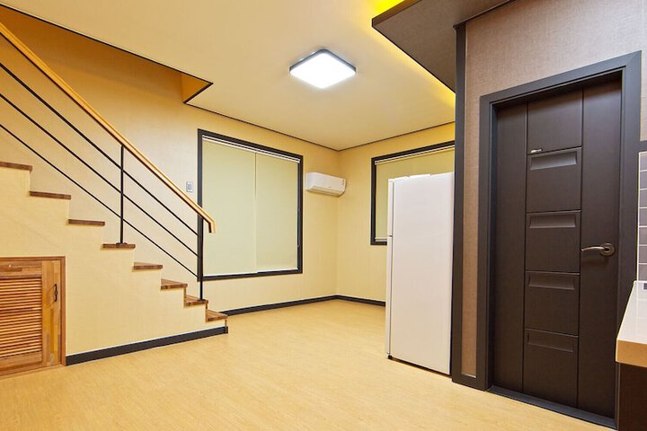 Room 29 of 51