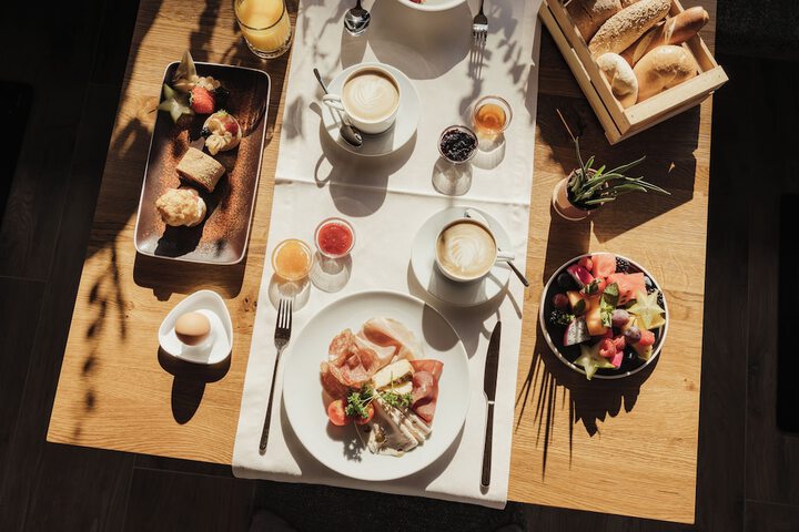 Breakfast/Coffee Service 99 of 129