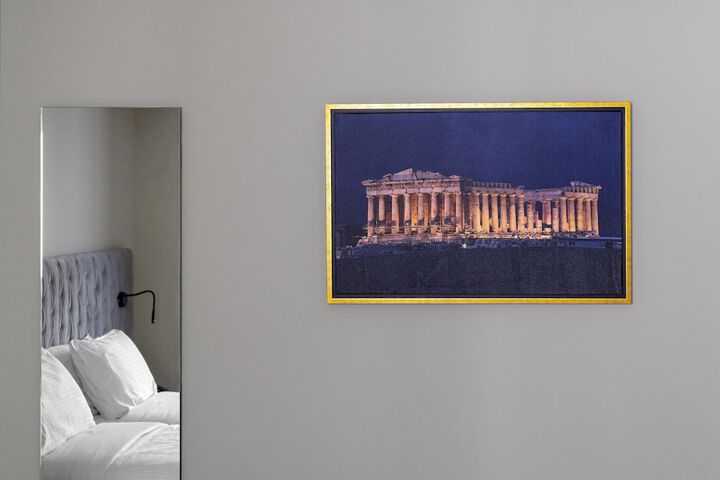 Room 28 of 46