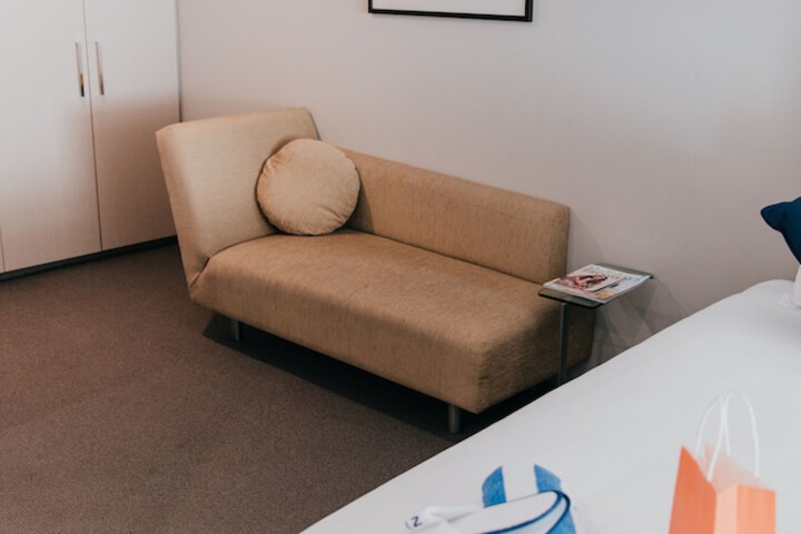 Room 12 of 125