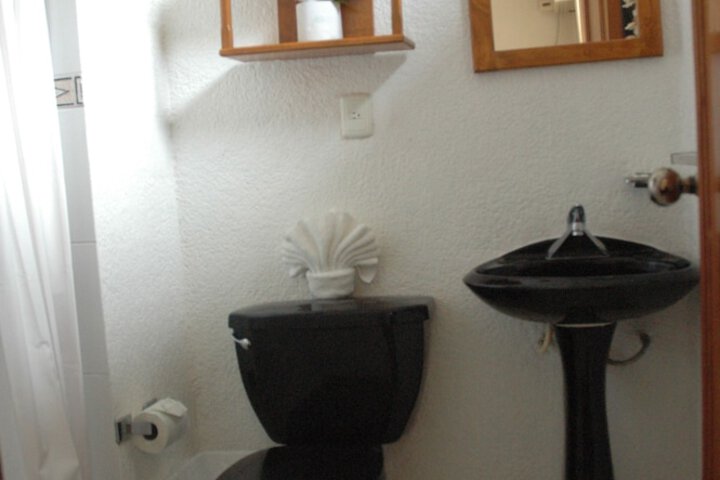 Room 20 of 34