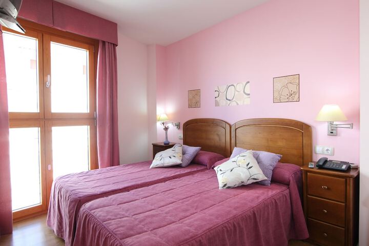 Room 15 of 30