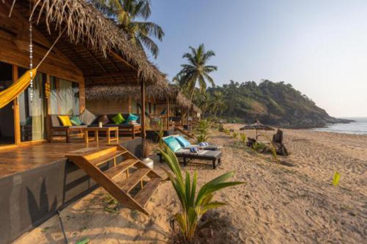 Bamboo Yoga Retreat
