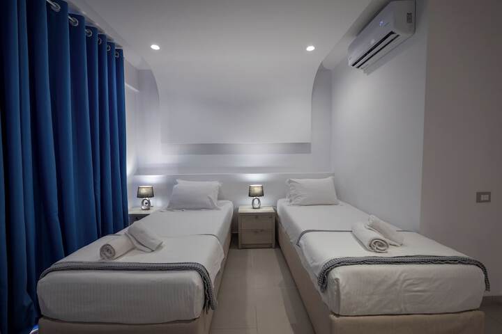 Room 35 of 57