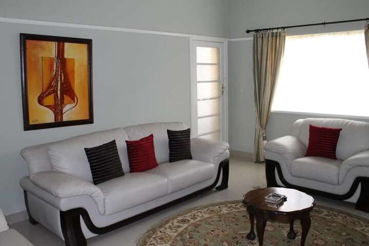 Room 5 of 6