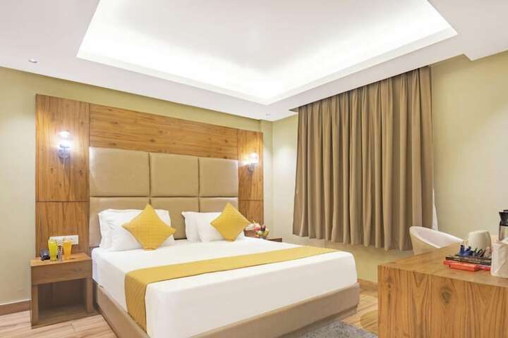 Room 10 of 41