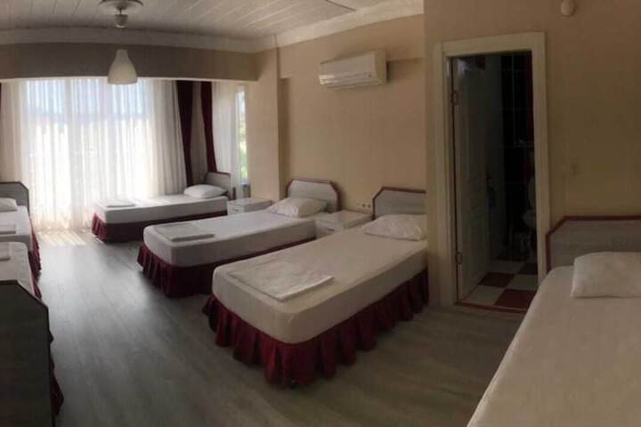 Room 19 of 46