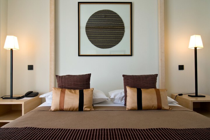 Room 3 of 45