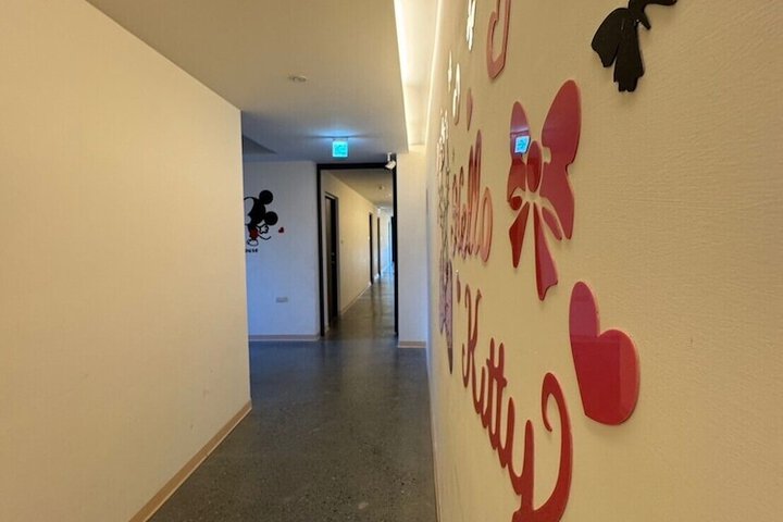 Room 74 of 118