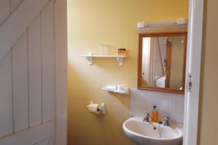 Room 2 of 15