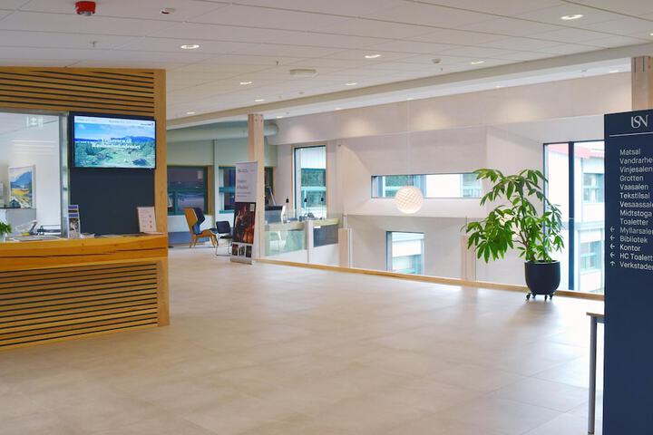 Hotel Interior 4 of 55