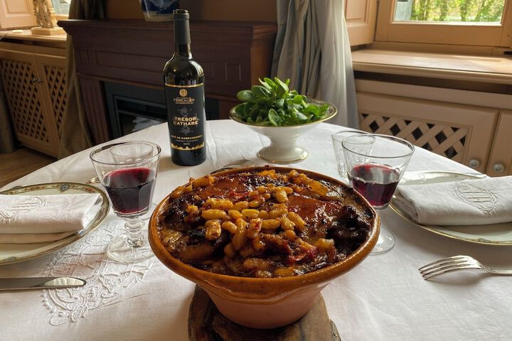 Dining 123 of 139