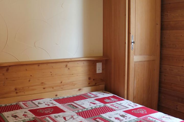 Room 15 of 92