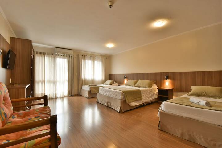 Room 22 of 93