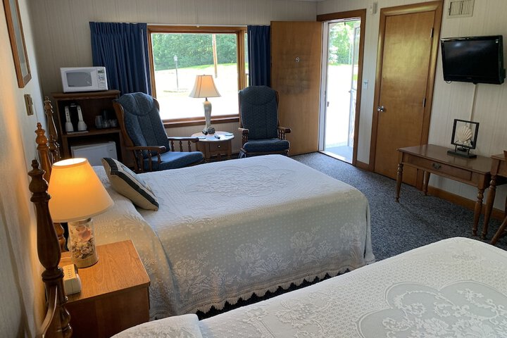 Room 51 of 167