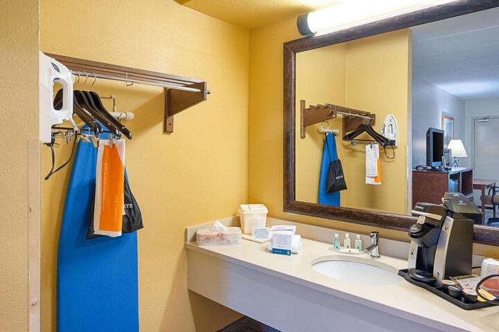 1 King Bed Mobility Accessible Roll in Shower (6 of 11)