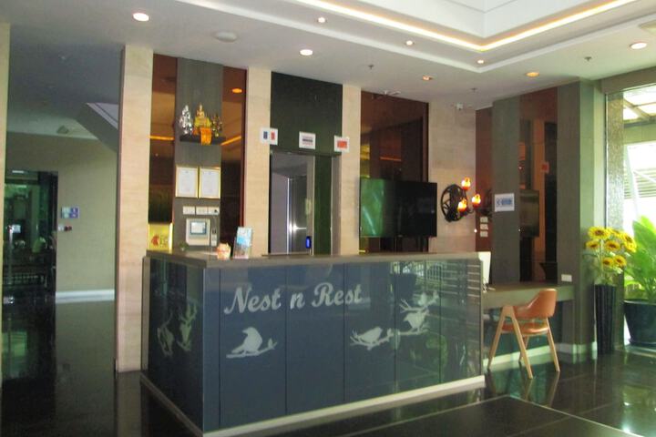 Hotel Interior 4 of 38