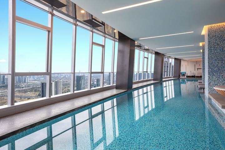 Pool 7 of 15