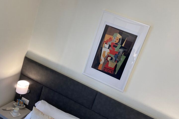 Room 31 of 73