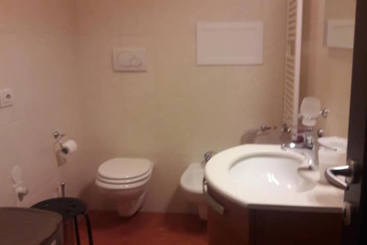Room 55 of 63