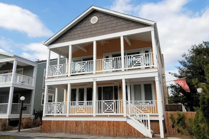 Exterior of Wellington Holdings by Long & Foster