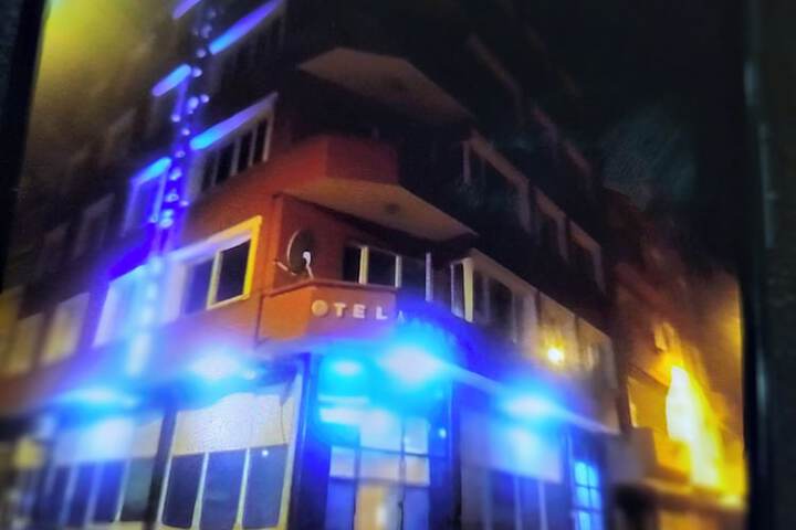 Hotel 10 of 11