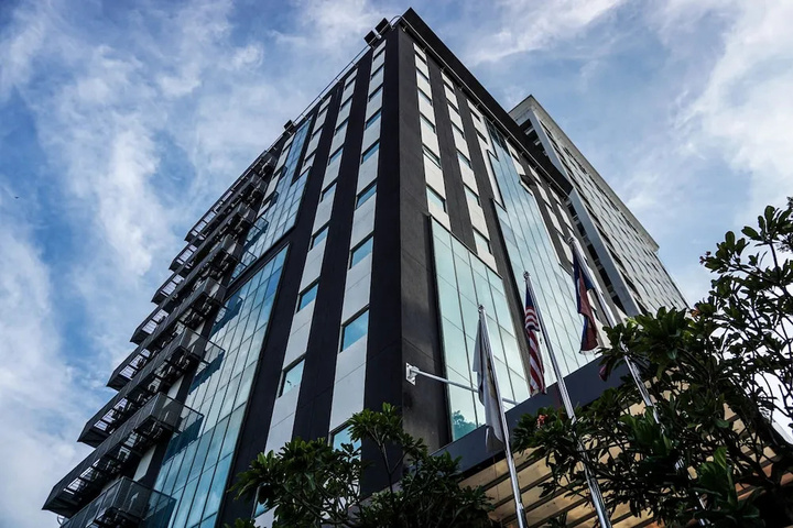 Amansari Express Hotel