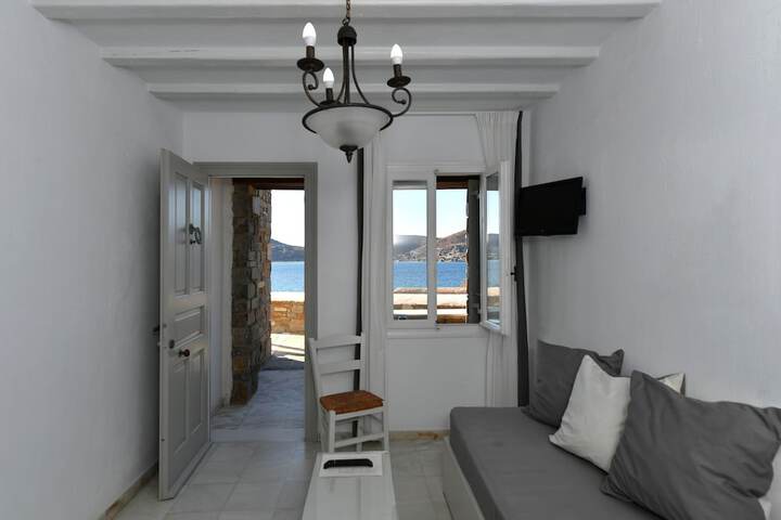 Room 20 of 53
