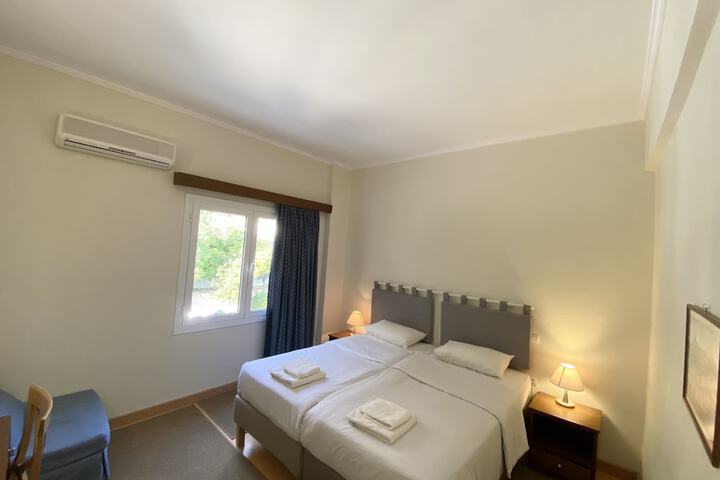 Room 17 of 71