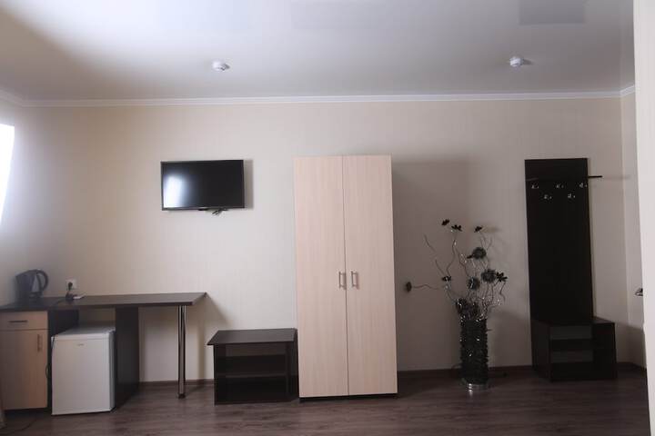 Room 25 of 86