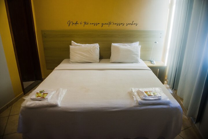 Room 20 of 33