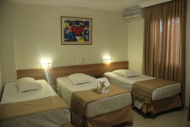 Room 25 of 81