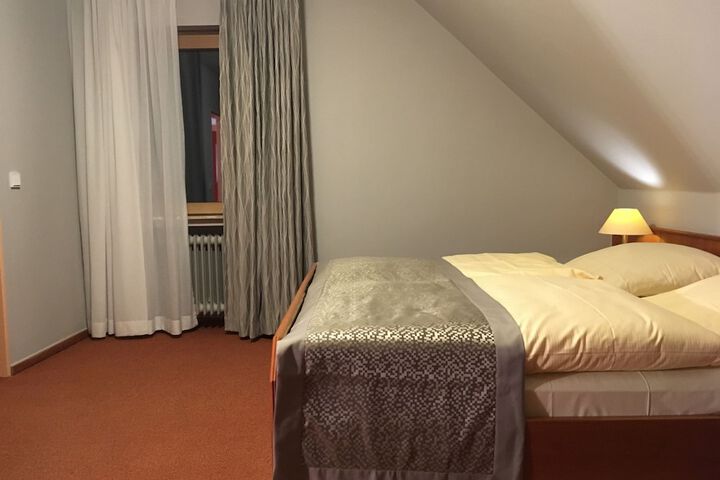 Room 11 of 59