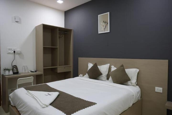 INNZOY HOTELS