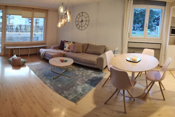 Room 54 of 103