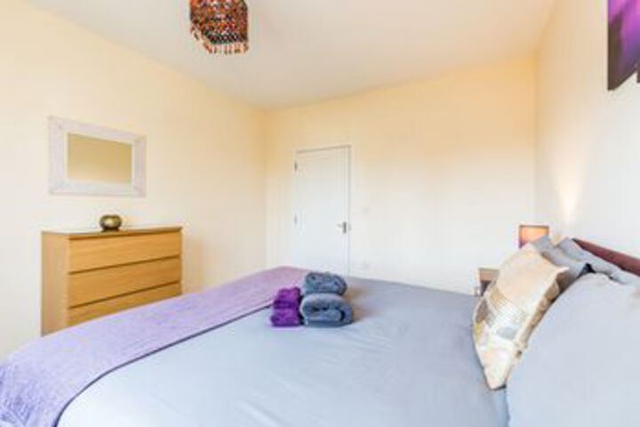 Room 7 of 20